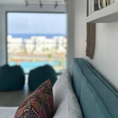 Apartment Fresh 2-bedroom With Pool And Sea View Kharcha
